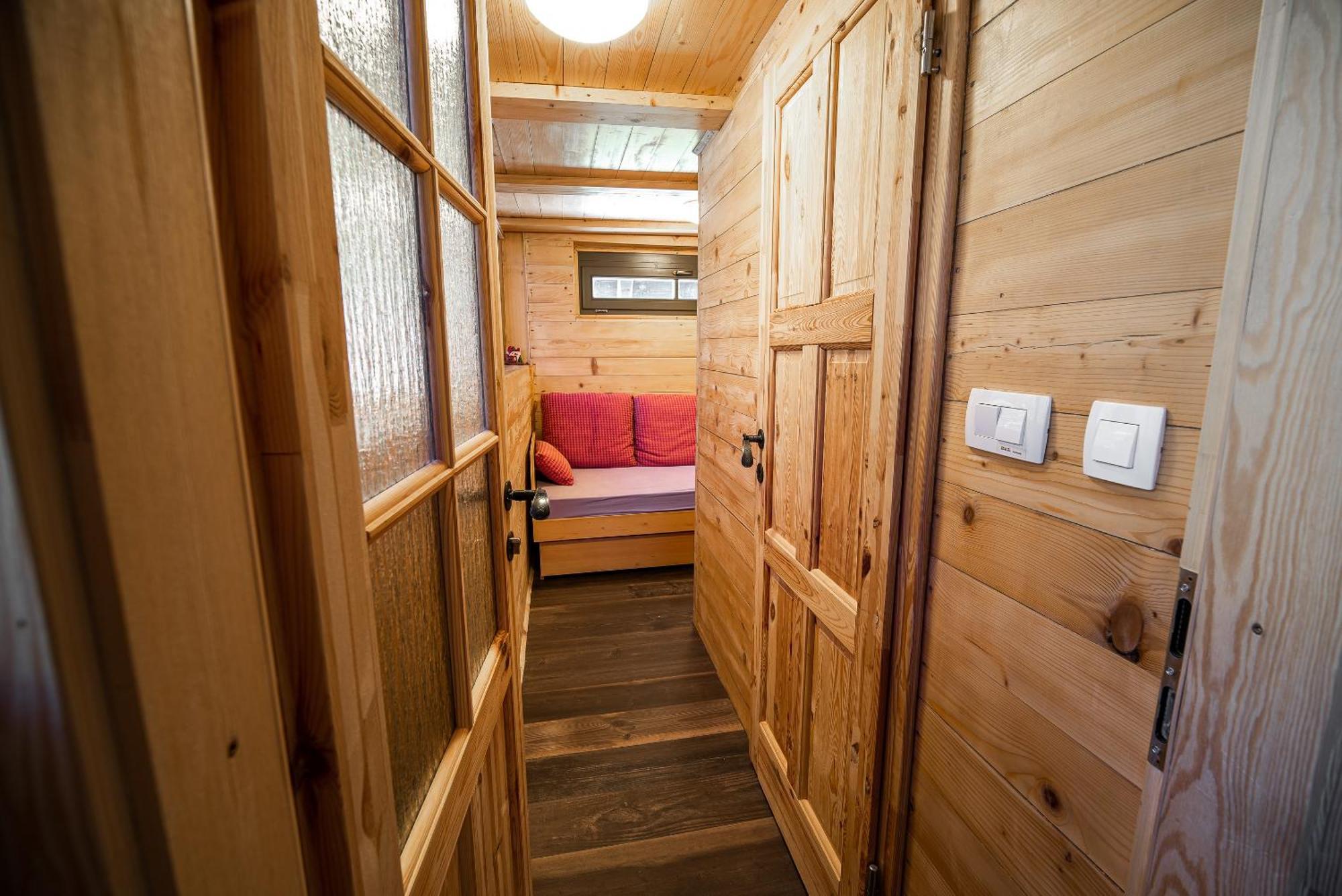 Apartments Zvoh, Krvavec, Ski-In, Ski-Out Cerklje na Gorenjskem Habitación foto